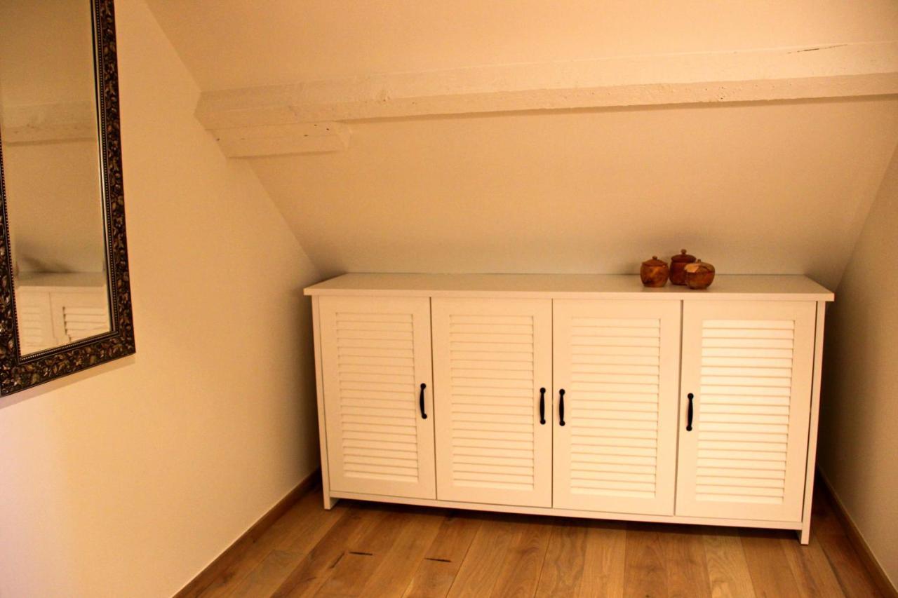 Het Koerhuis Kinrooi Buitenkant foto