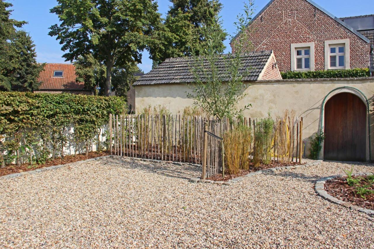 Het Koerhuis Kinrooi Buitenkant foto